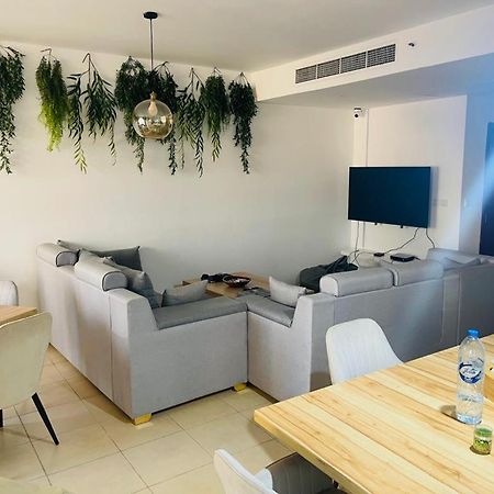 Maya Home Dubai Exterior photo
